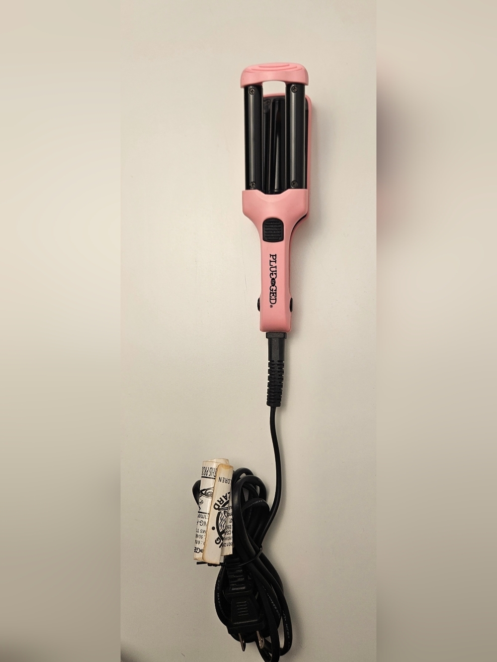 Plugged In Pink Hair Waver Crimper Curling Iron Triple Barrel Styler - Picture 3 of 7